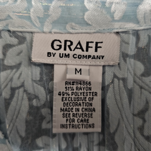 Graff Dressy Button Front Top Medium - Picture 5 of 5